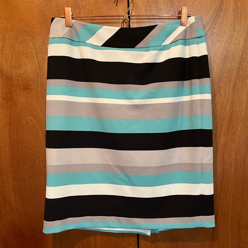 NINE WEST SKIRT